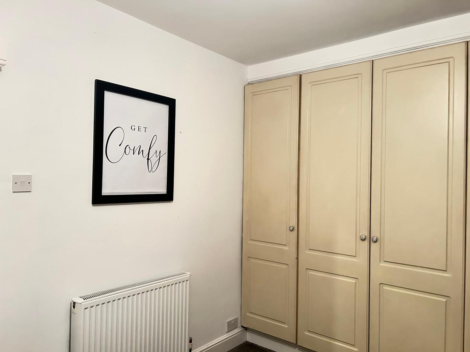 Spacious 3 Bed Near Greenwich Fast Wifi & Free Parking *
