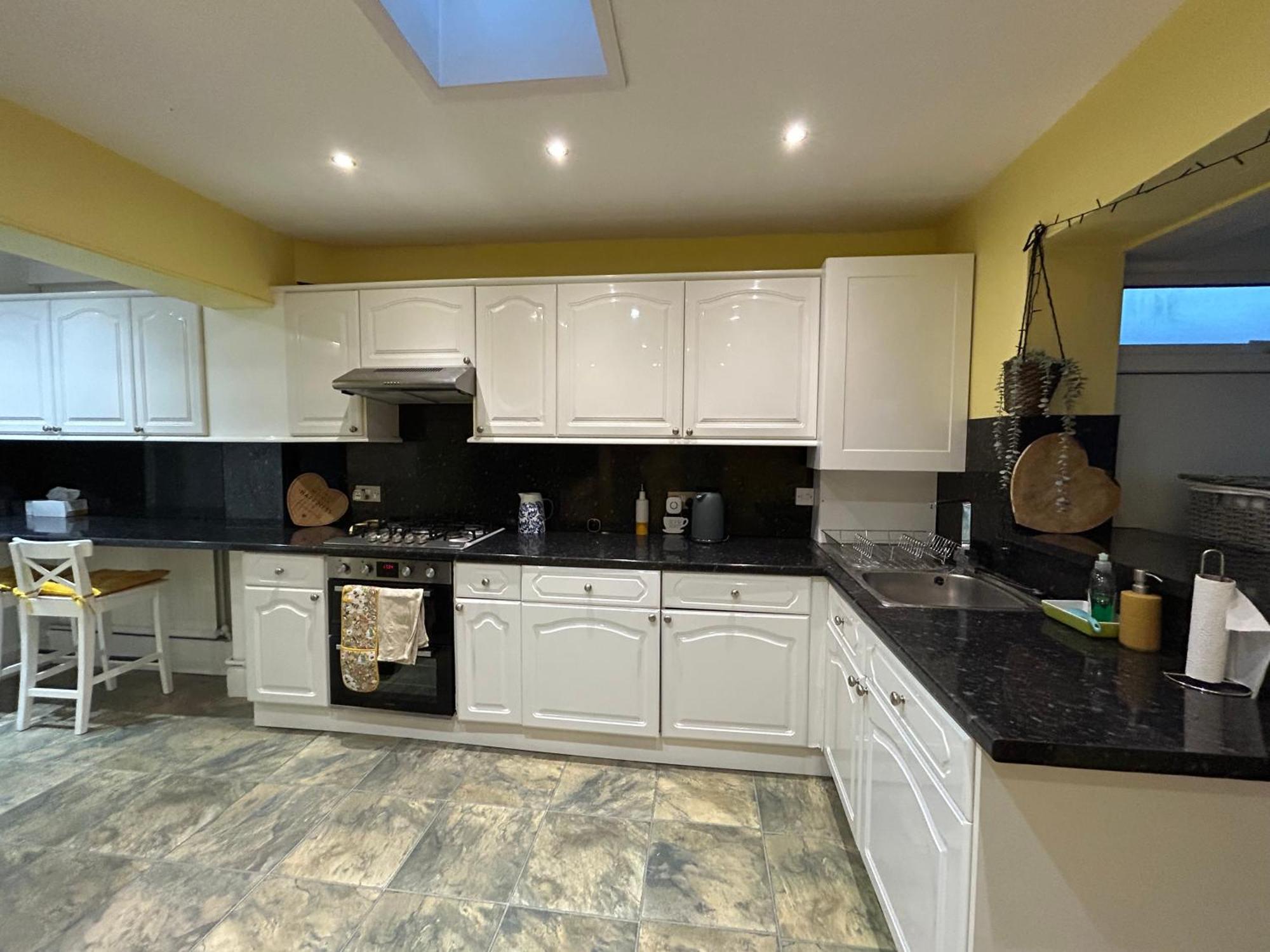 Spacious 3 Bed Near Greenwich Fast Wifi & Free Parking Appartamento *