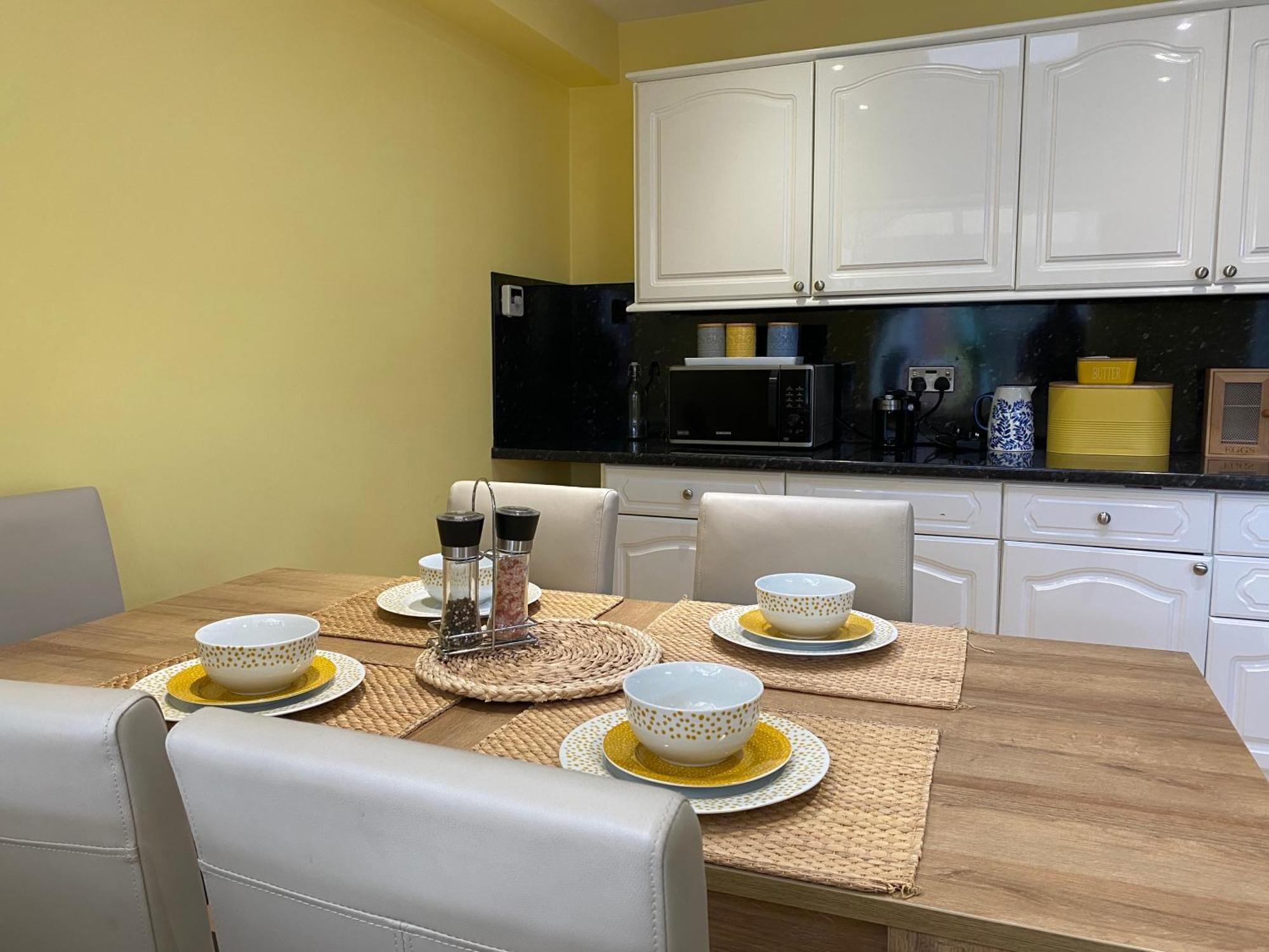 Spacious 3 Bed Near Greenwich Fast Wifi & Free Parking Appartamento Londra